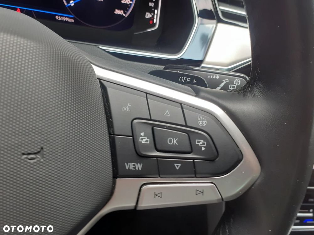 Volkswagen Passat 2.0 TSI Elegance DSG - 17