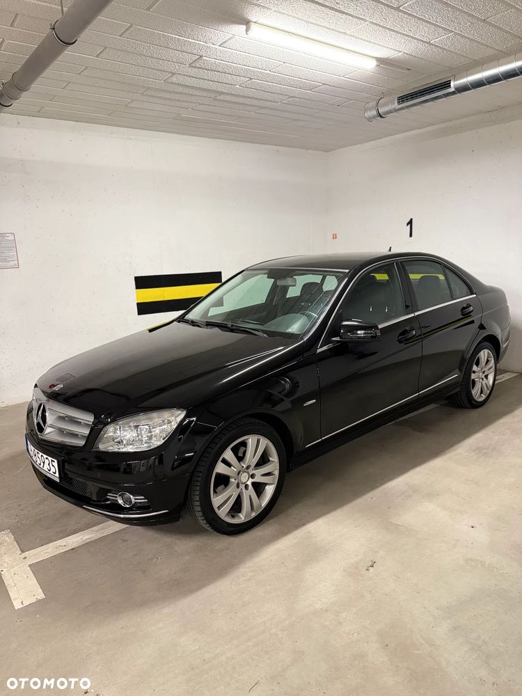 Mercedes-Benz Klasa C 200 Avantgarde Edition - 1