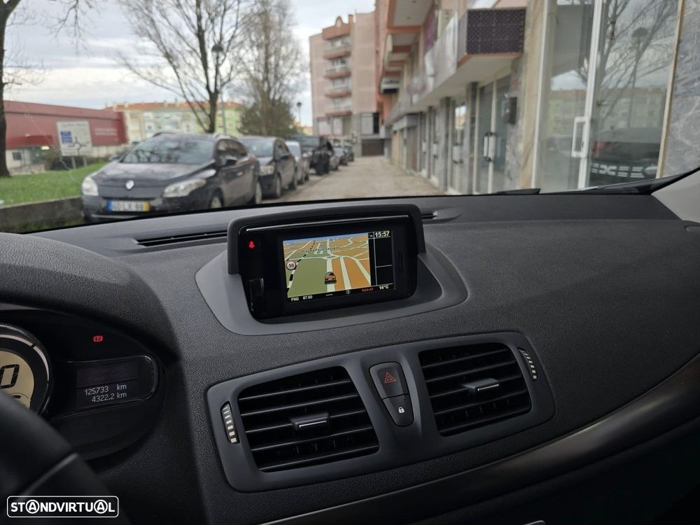 Renault Mégane Sport Tourer 1.5 dCi GT Line CO2 Champion - 20