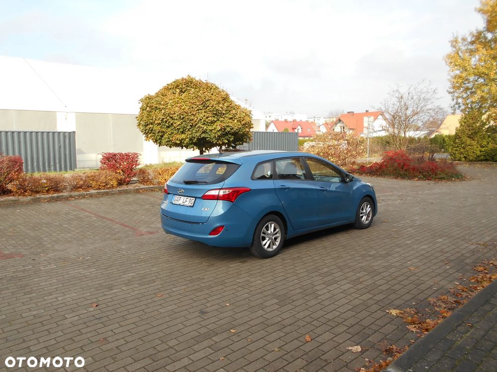 Hyundai i30 1.4 CRDi Comfort - 3