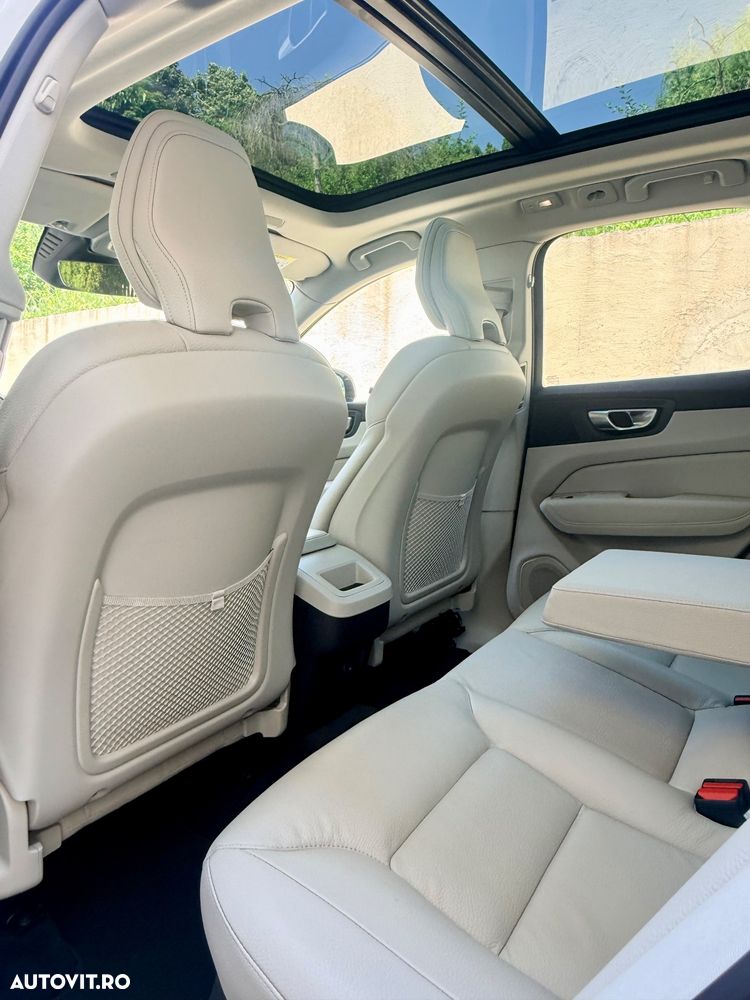 Volvo XC 60 B4 D AWD Geartronic RDesign - 13