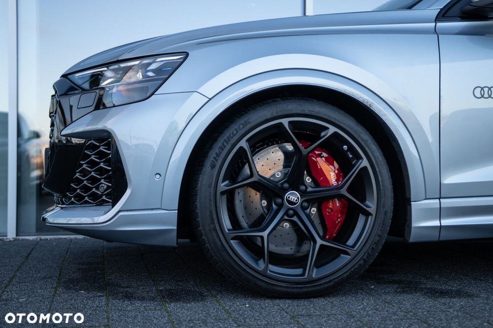 Audi RS Q8 - 5