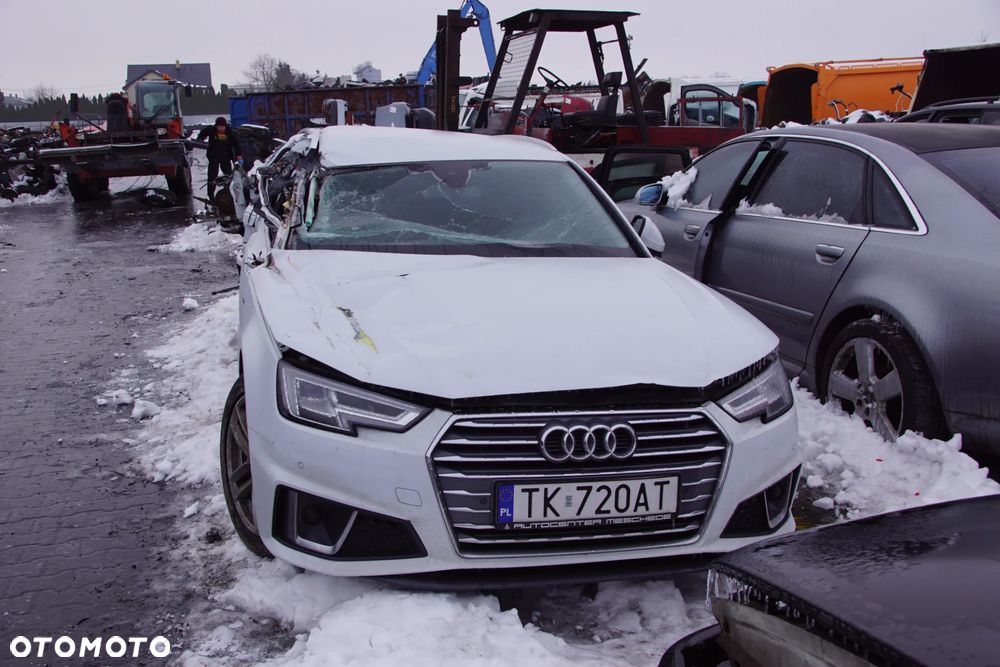 Auto na części - Audi A4 B9 S-Line 2.0 TFSI 190 KM DLVA TFE LS9R 2018R Silnik Skrzynia Drzwi Błotnik Zderzak Klapa Lampa Lusterko Szyba Deska Kokpit Sterownik Moduł Czujnik Licznik Wyświetlacz Panel Kierownica - 9