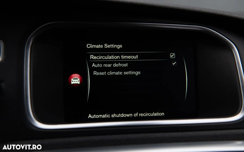 Volvo V40 D3 Geartronic Momentum - 25