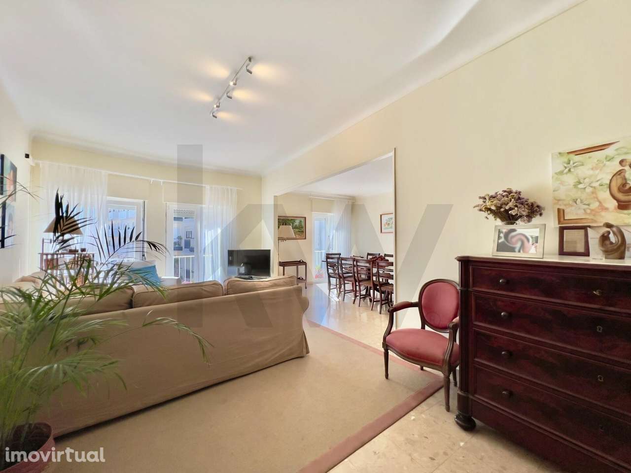 T4 com Varanda e Arrecadação – Planalto, Santarém - Grande imagem: 3/27