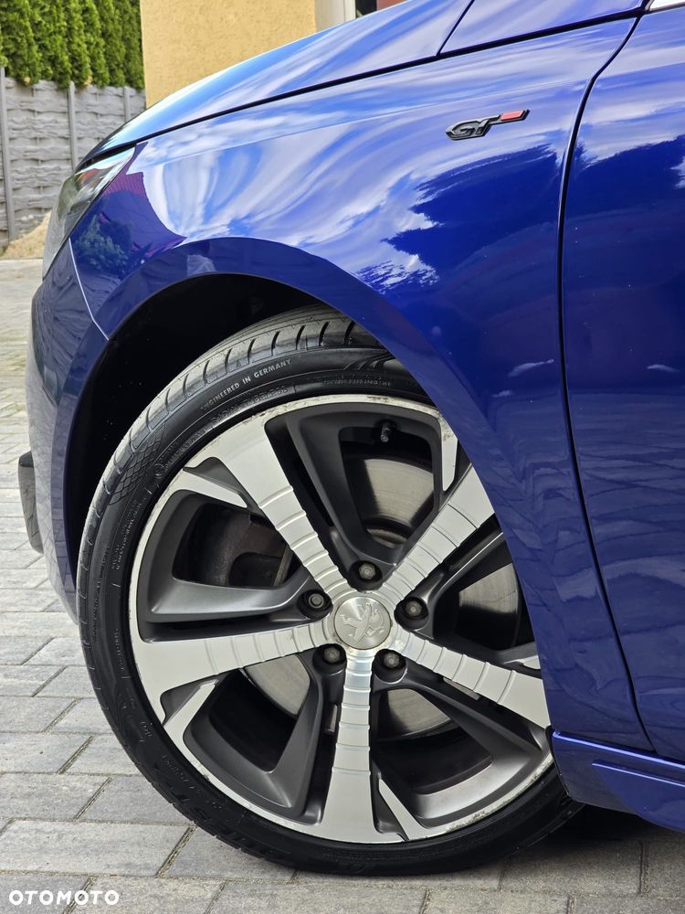 Peugeot 308 - 33