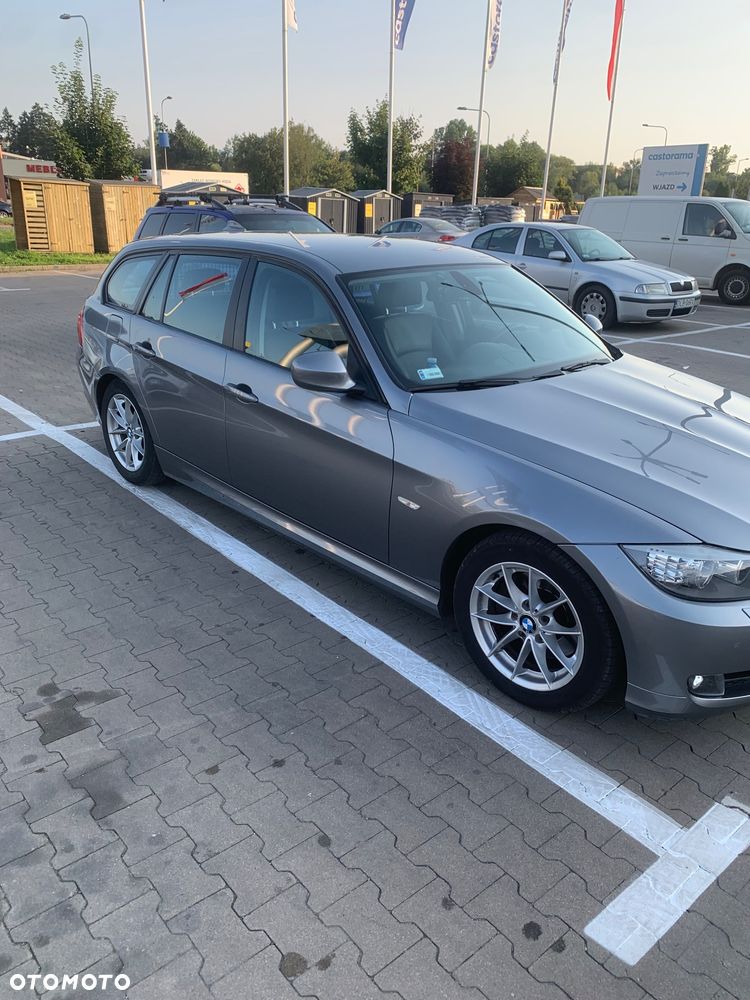 BMW Seria 3 320d Efficient Dynamics Edition Sport Line - 1