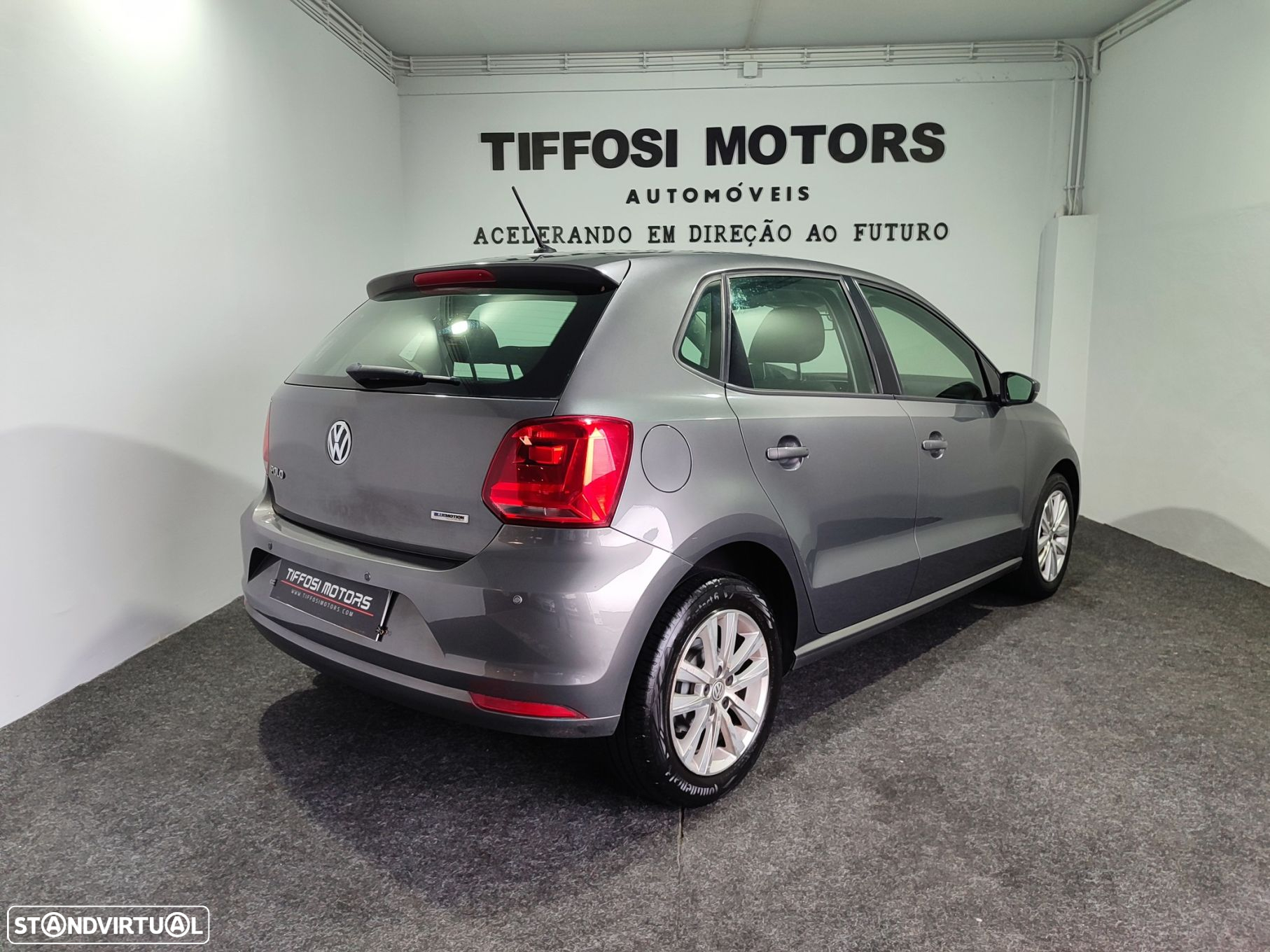 VW Polo 1.0 Confortline - 6