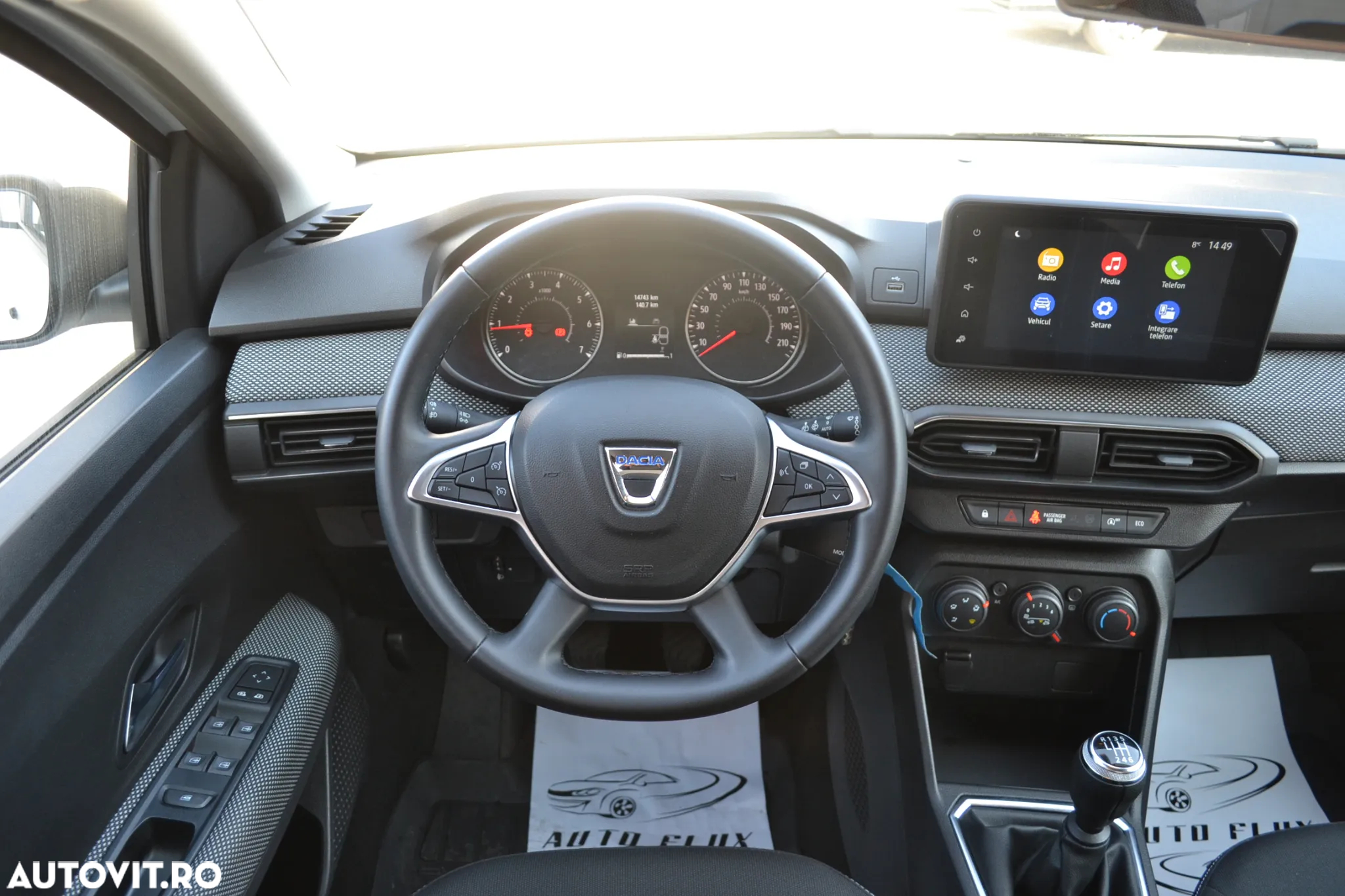 Dacia Sandero TCe 90 MT6 Comfort - 29