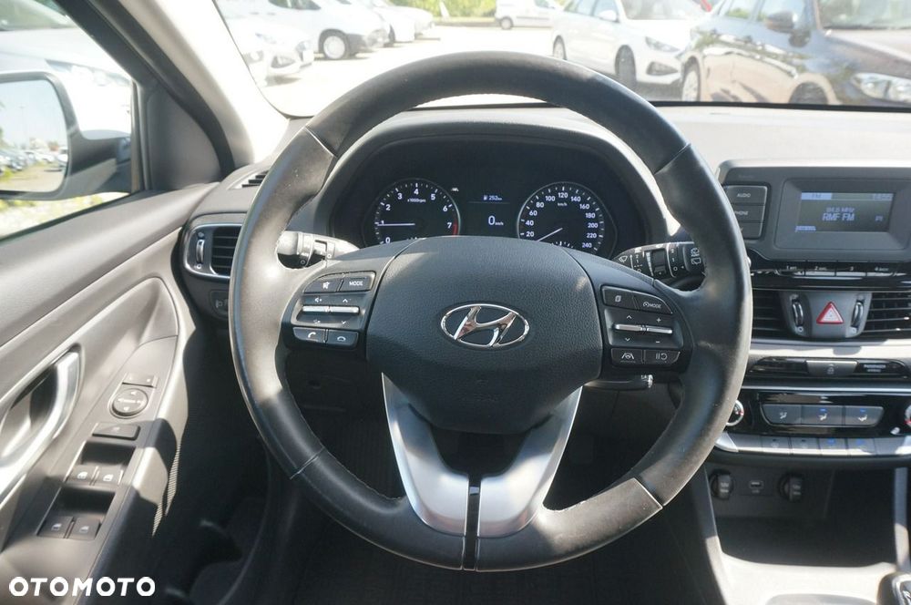 Hyundai i30 1.0 T-GDI Modern - 12