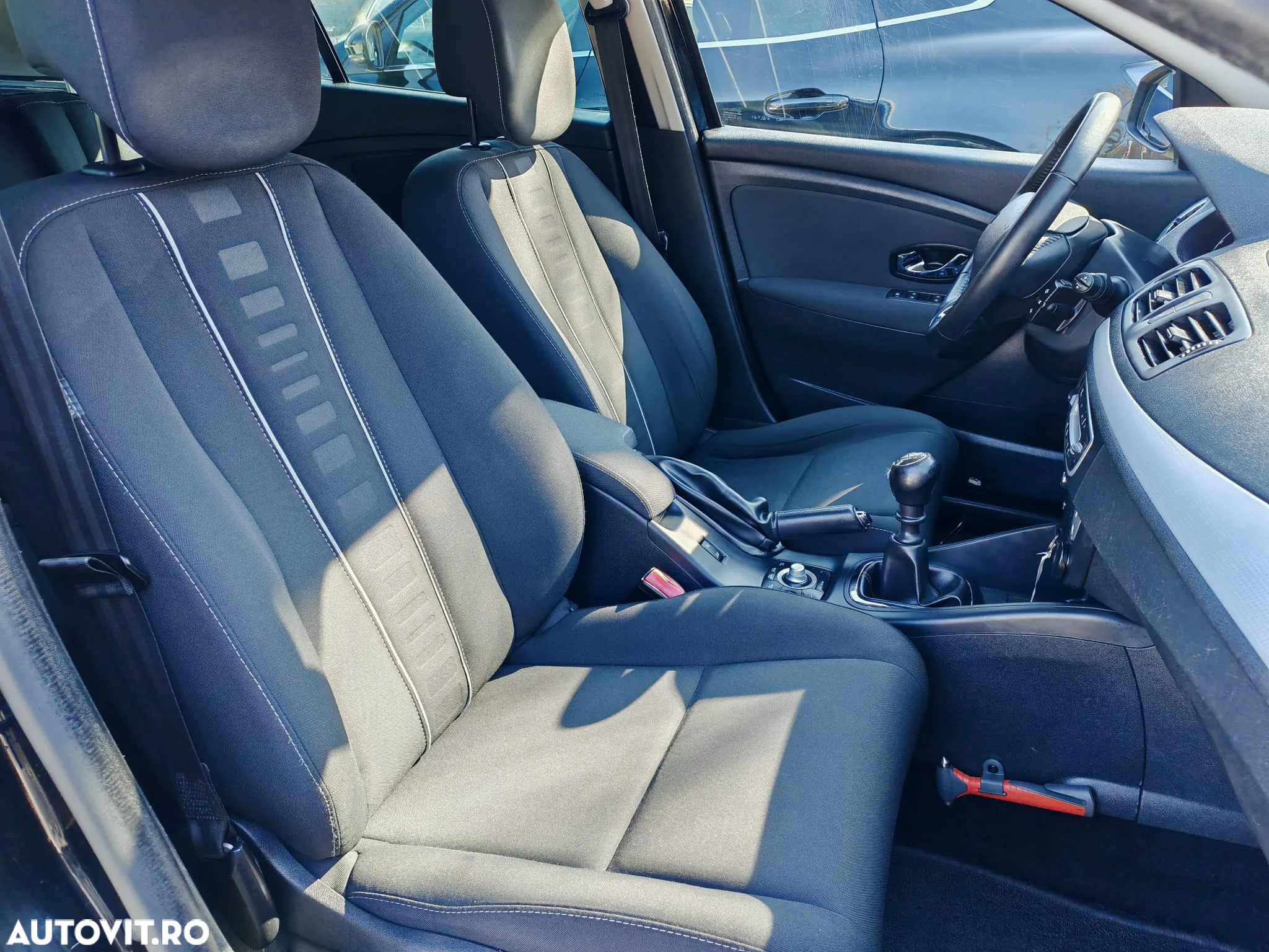 Renault Megane 1.5 dCi Dynamique - 6