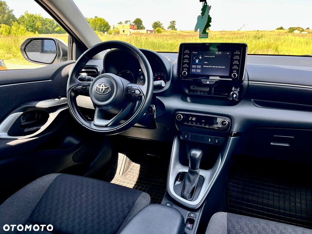 Toyota Yaris - 17