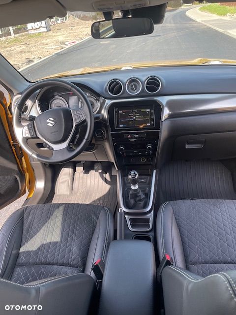 Suzuki Vitara 1.4 Boosterjet Elegance 2WD - 16