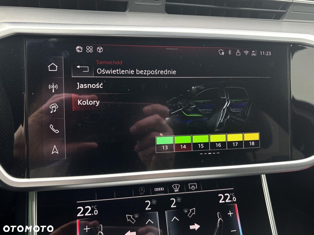 Audi A6 Avant - 32