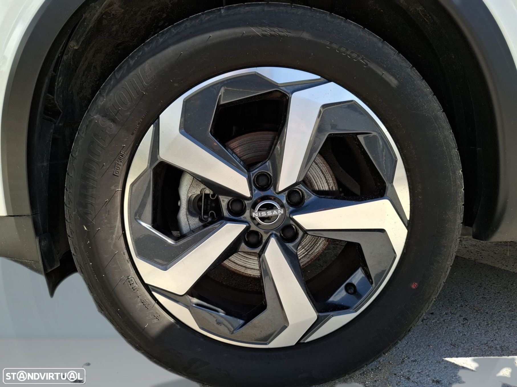 Nissan Qashqai 1.3 DIG-T N-Connecta LED+SKY - 24