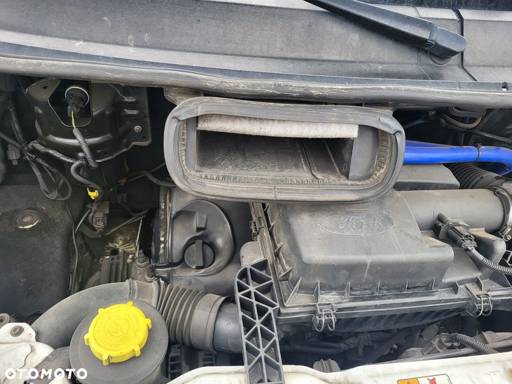 Ford Transit - 9