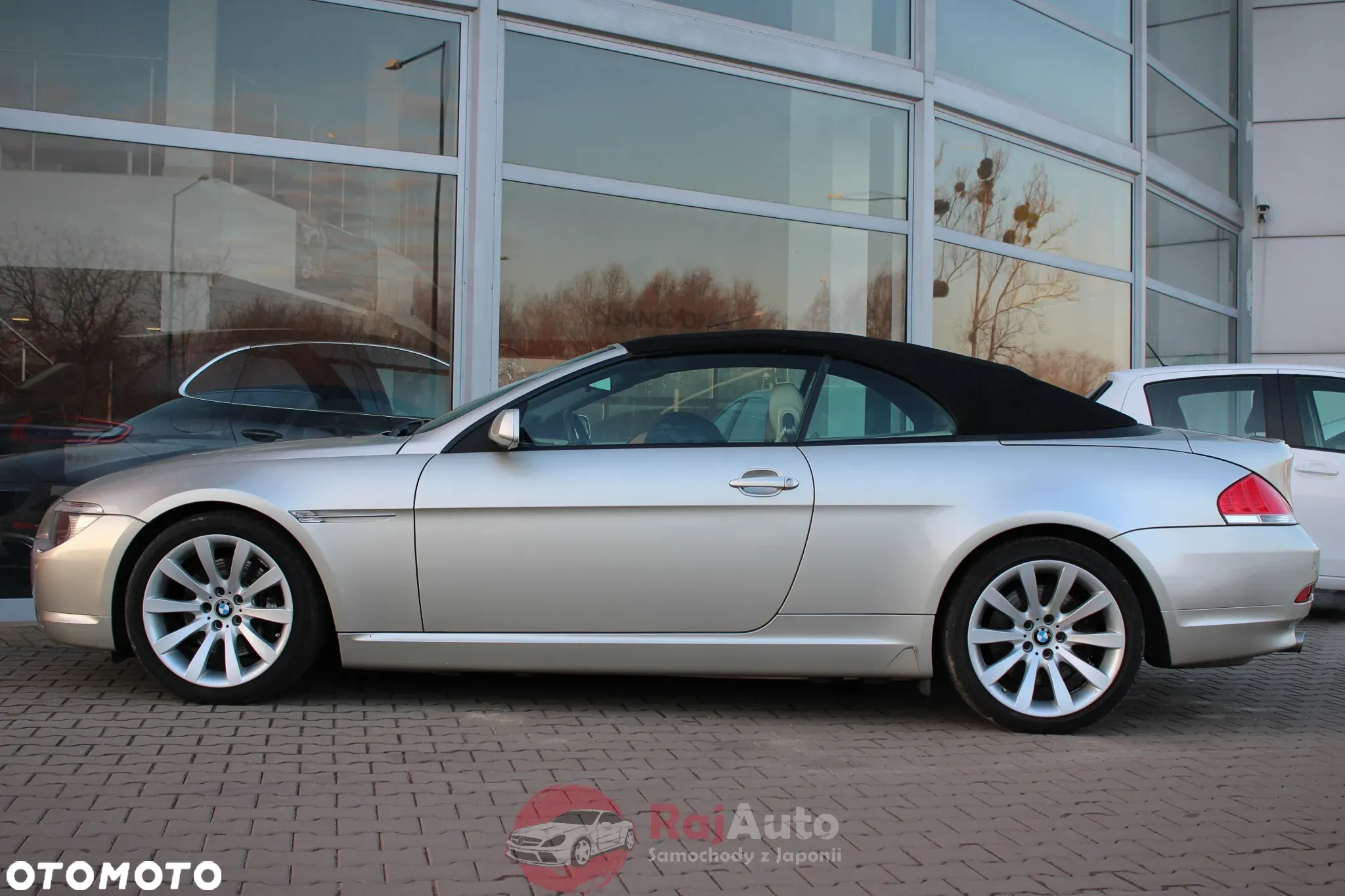 BMW Seria 6 650 i - 8