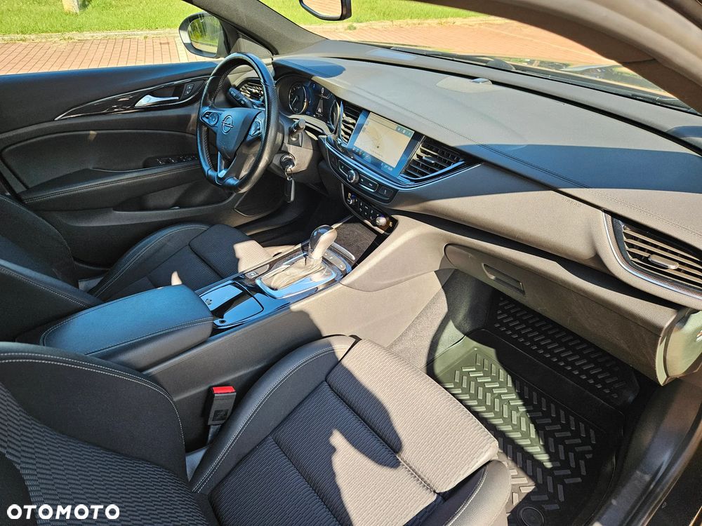 Opel Insignia 2.0 CDTI Ultimate S&S - 10