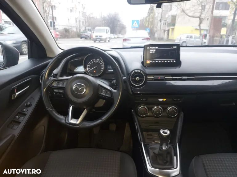 Mazda 2 G90 Takumi - 3