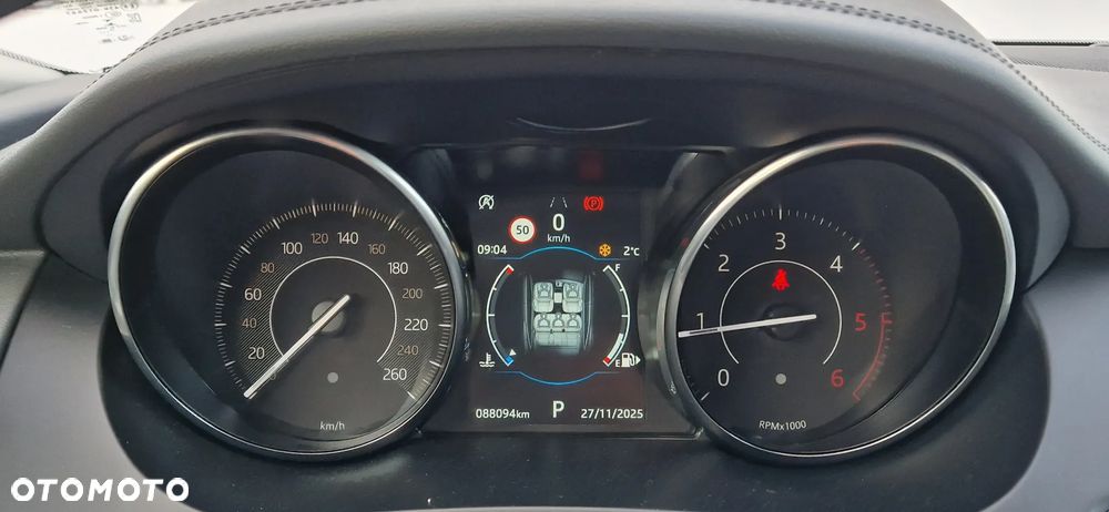 Jaguar E-Pace D150 AWD S - 27