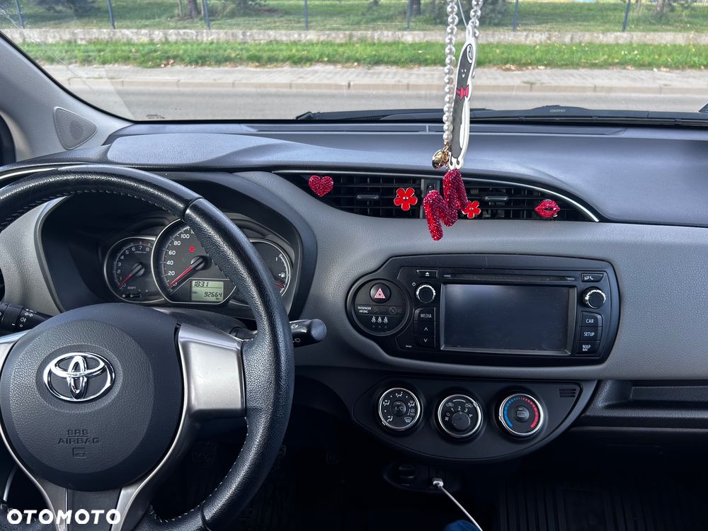 Toyota Yaris - 9