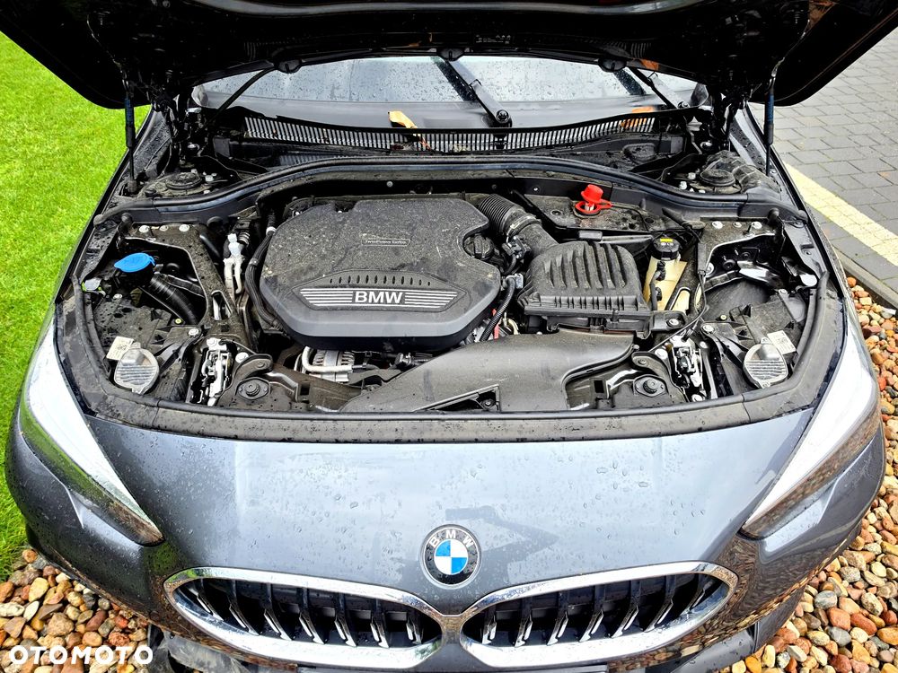 BMW Seria 2 216d - 12