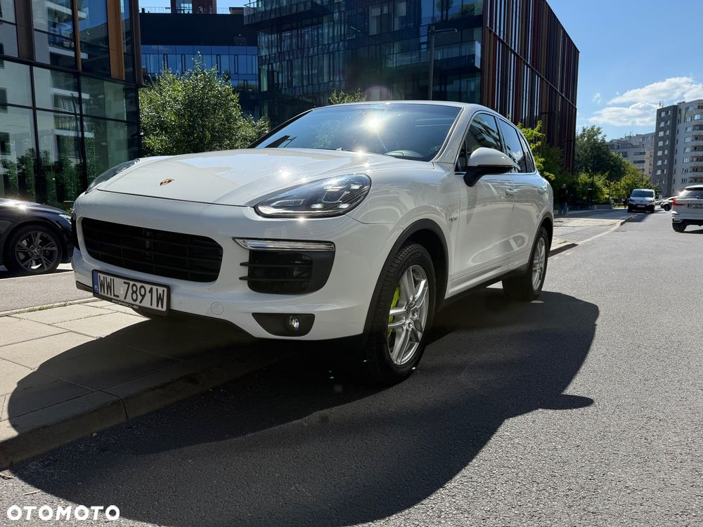 Porsche Cayenne S e-Hybrid - 4