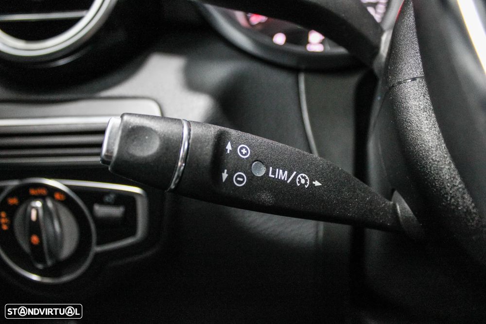 Mercedes-Benz GLC 250 d AMG Line 4-Matic - 33