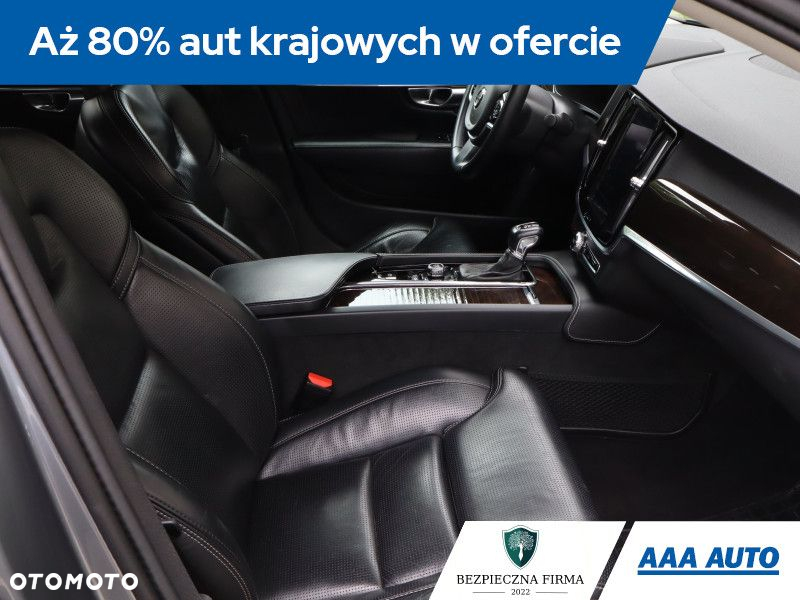 Volvo S90 - 10
