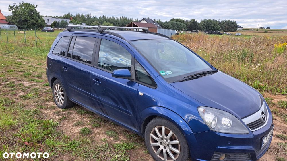 Opel Zafira - 2