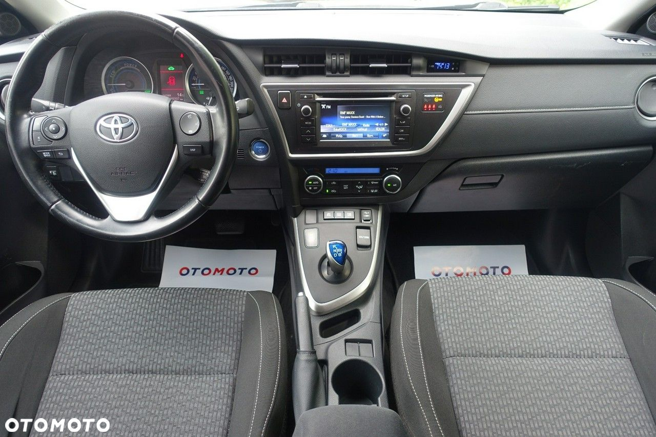 Toyota Auris - 15