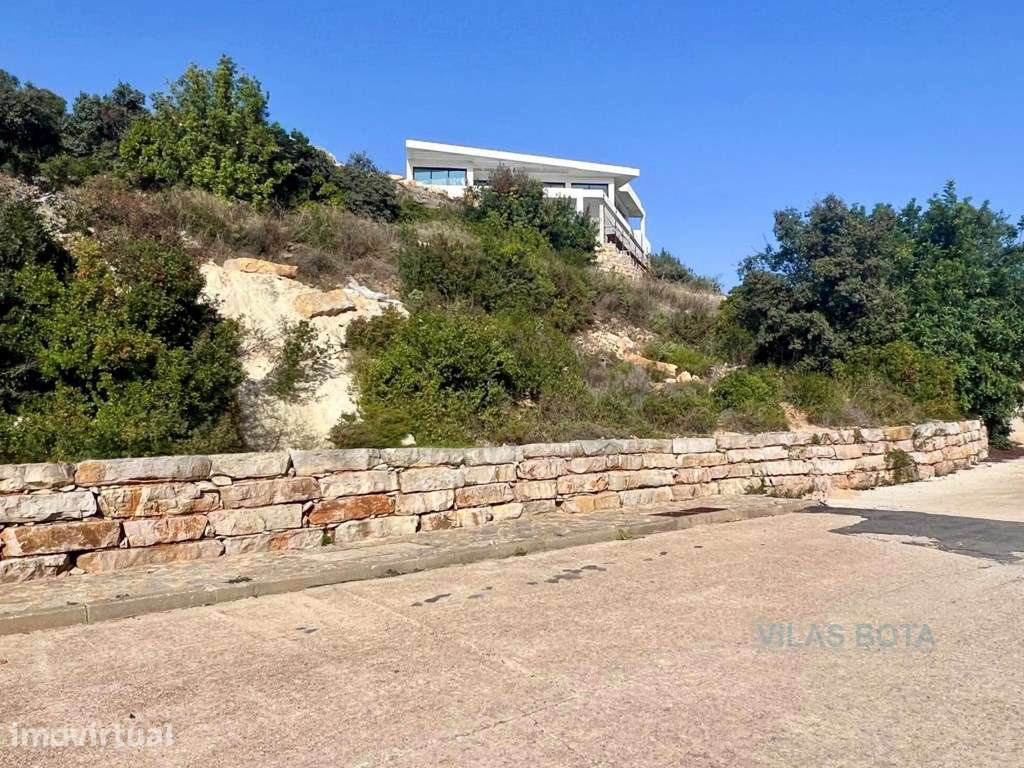 Terreno com Vista Mar e Projeto Aprovado em Santa Bárbara de Nexe - Grande imagem: 5/9