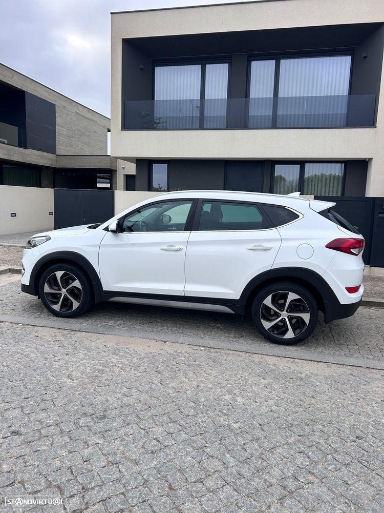 Hyundai Tucson 1.7 CRDi Premium DCT - 4