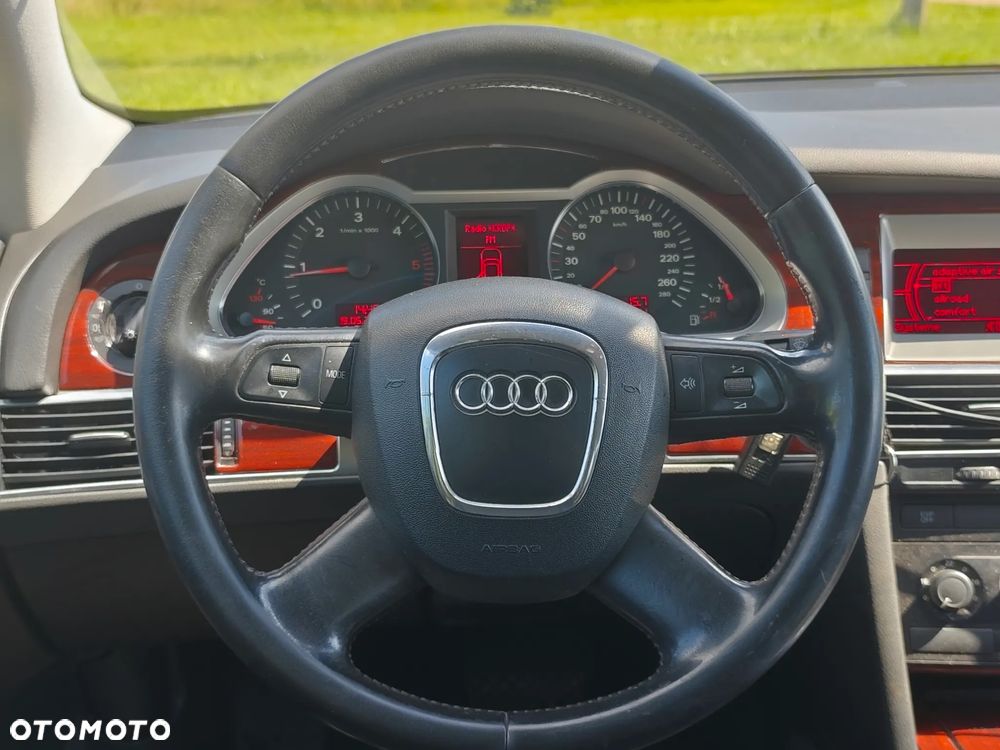 Audi A6 Allroad - 13