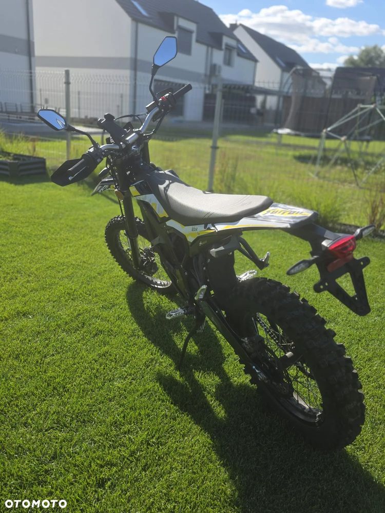 Surron Ultra-Bee - 4