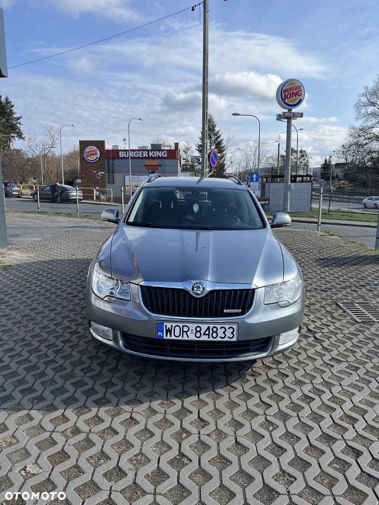 Skoda Superb - 1