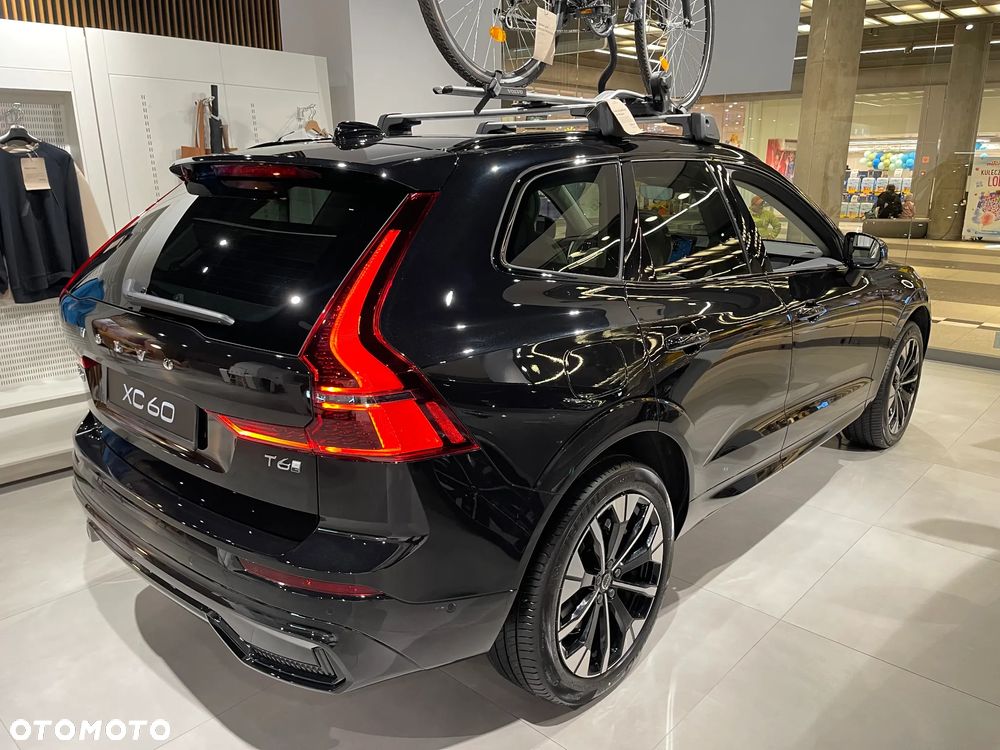 Volvo XC 60 T6 Plug-In Hybrid AWD Ultra Dark - 5
