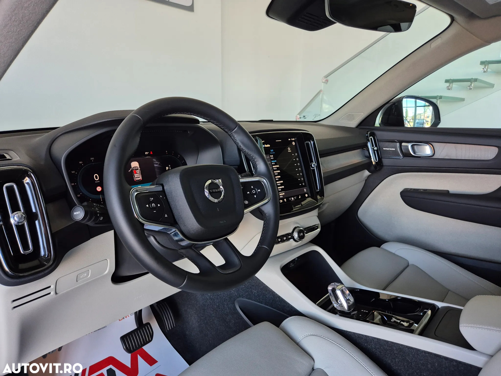 Volvo XC 40 - 8