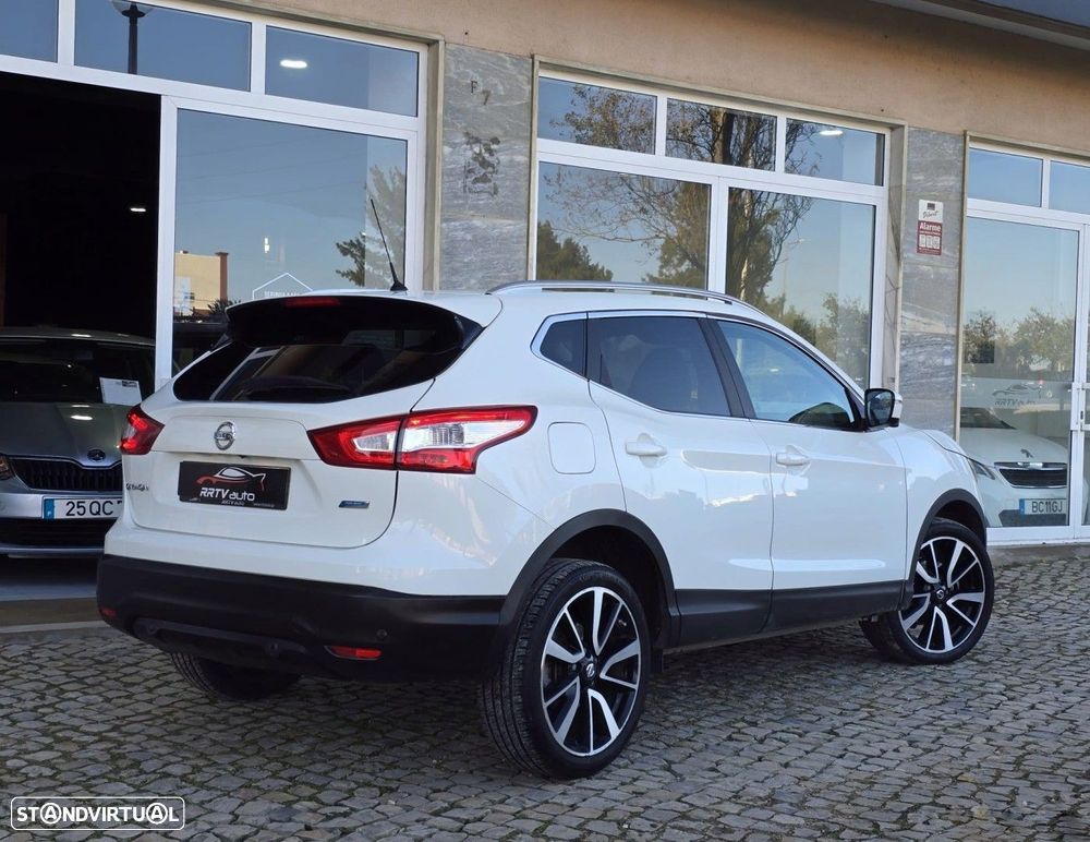 Nissan Qashqai 1.5 dCi N-Connecta 18 - 10
