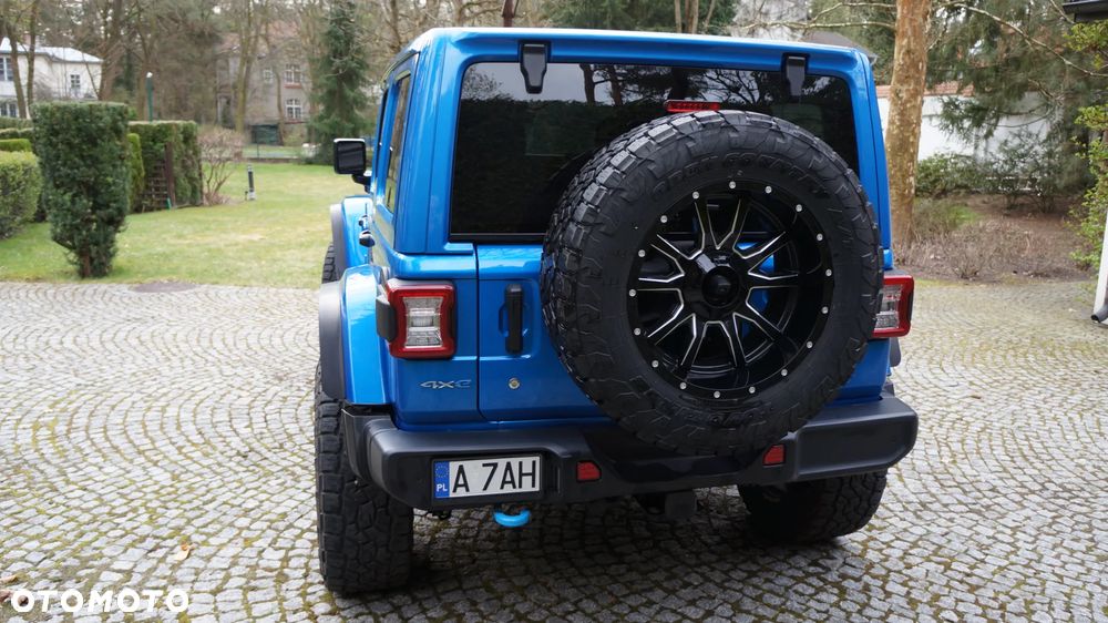 Jeep Wrangler - 4