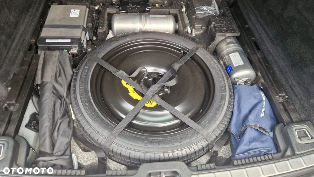 Volvo XC 60 B5 B AWD Momentum Pro - 39