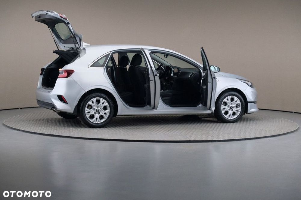 Kia Ceed 1.5 T-GDI M - 6
