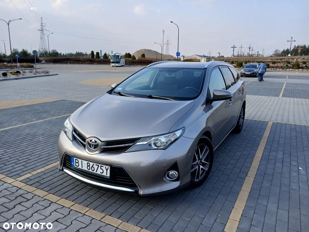 Toyota Auris 1.4 D-4D Premium - 5