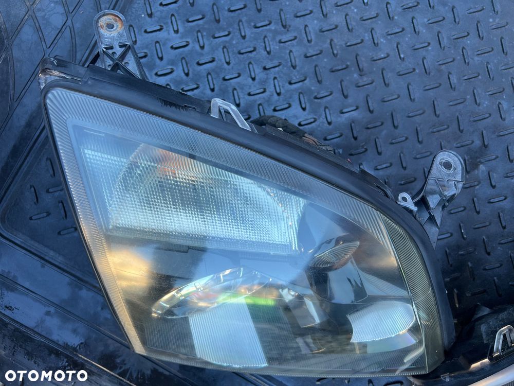 OPEL VECTRA C REFLEKTOR XENON PRAWY LAMPA PRAWA KOMPLETNA CIEMNA 159872-00 ORYGINAŁ - 2