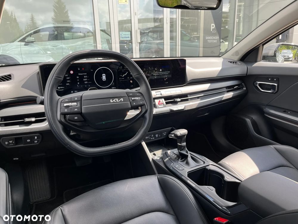 Kia K4 - 16
