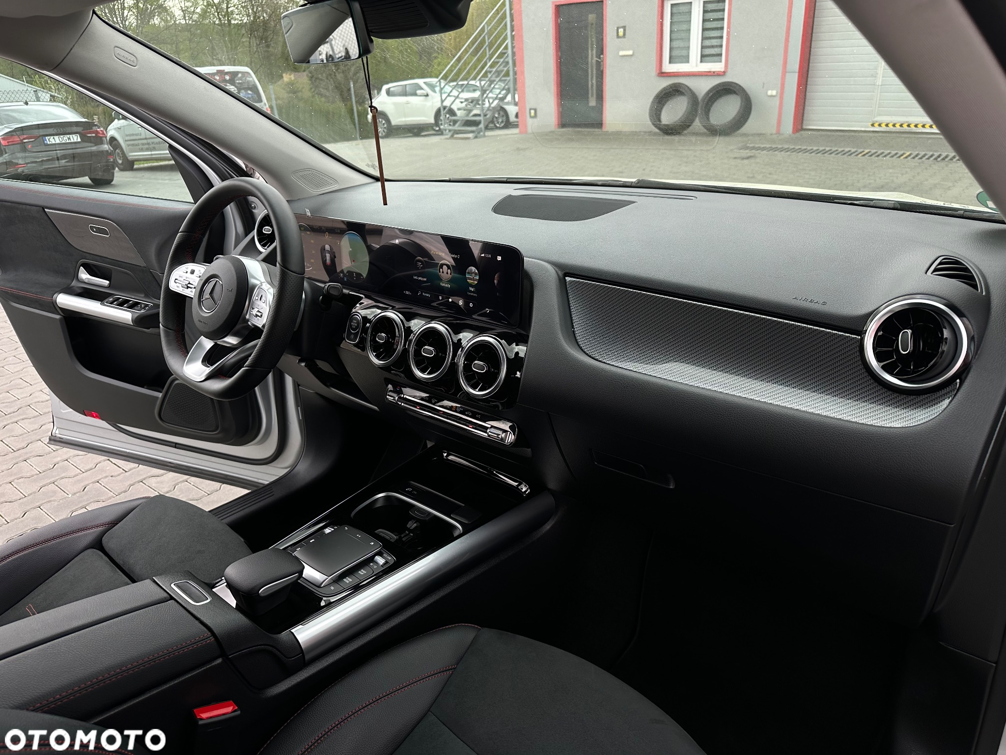 Mercedes-Benz GLA 220 d 8G-DCT AMG Line - 17