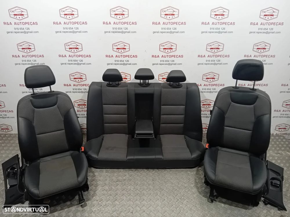 Conjunto de Bancos Mercedes Class C w204 AMG Carro - 1