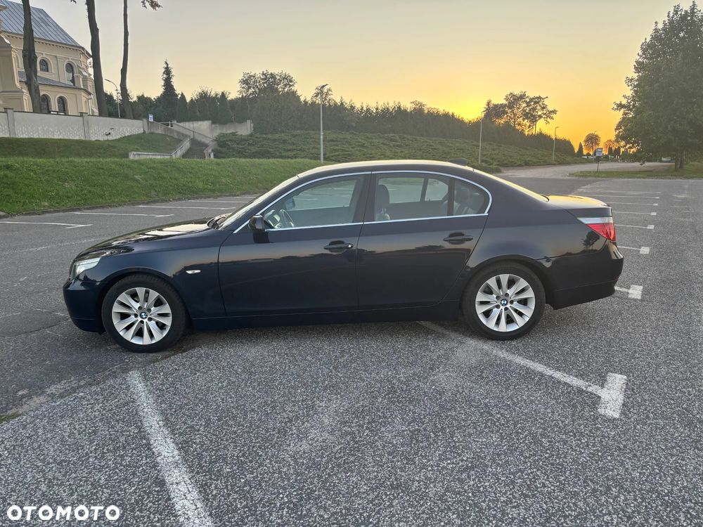 BMW Seria 5 525i - 7
