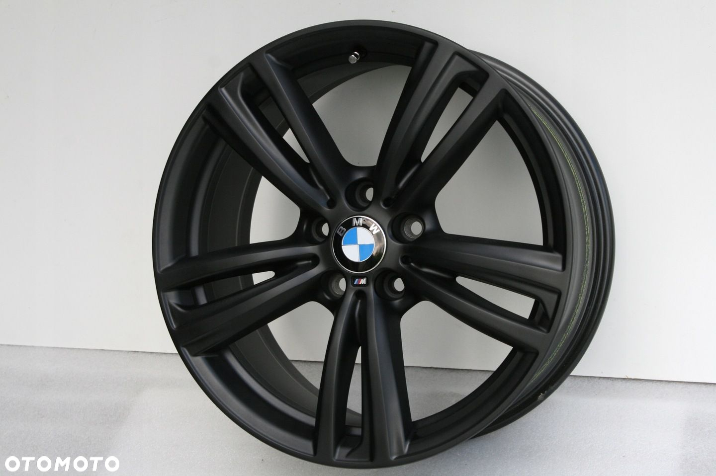 19 ORYGINAŁ BMW M-PAKIET 3 3GT 4 5 5GT 6 X1 X3 X4 - 3