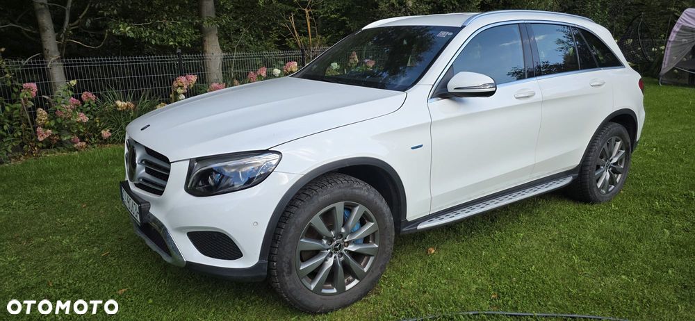 Mercedes-Benz GLC - 11